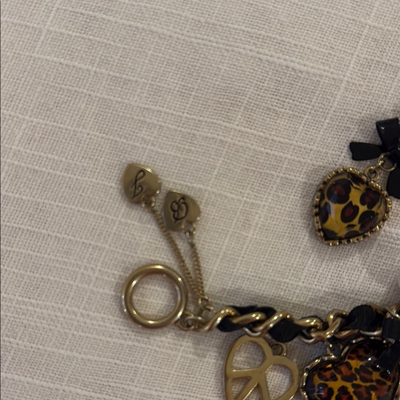 Betsy Johnson Leopard Heart Charm Bracelet and Earring Set - Picture 5 of 5
